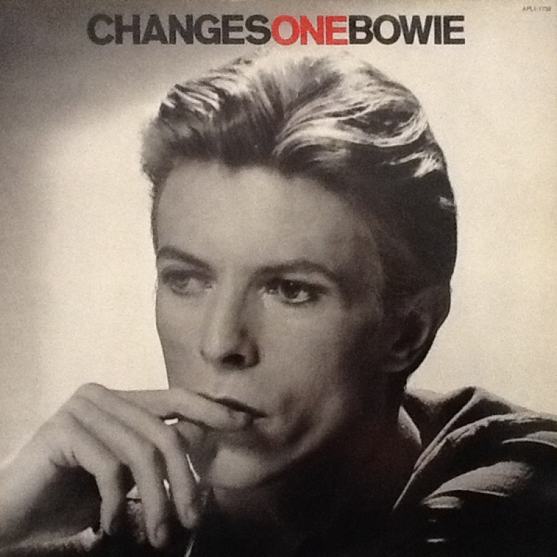 David Bowie – ChangesOneBowie  (Zeer goede staat, hoes VG+ en vinyl VG+) 	RCA Victor – APL1-1732