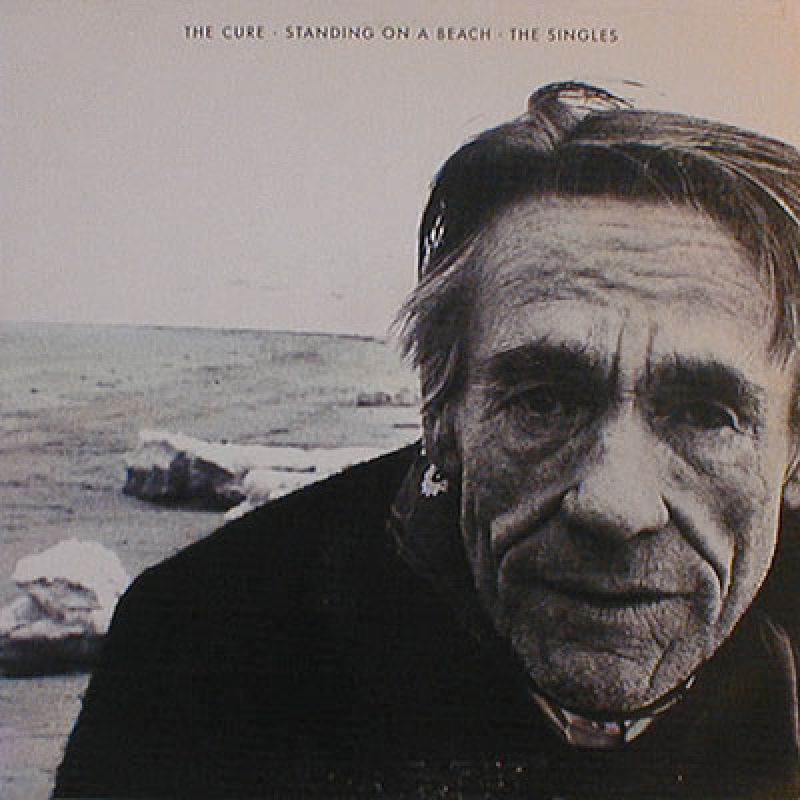  The Cure ‎– Standing On A Beach - The Singles  (Zeer goede staat, hoes VG+ en vinyl VG+) Polydor ‎– 829 239-1 