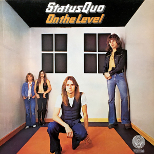  Status Quo ‎– On The Level  (Goede staat, hoes Good+ en vinyl VG OIS) Vertigo ‎– 6360 117 