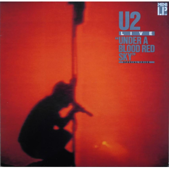  U2 ‎– Live "Under A Blood Red Sky"  (Zeer goede staat, hoes VG+ en vinyl VG+)  Island Records ‎– 205 904-270