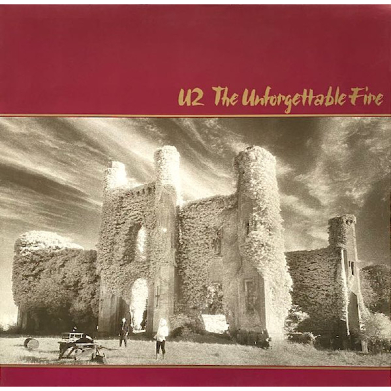  U2 ‎– The Unforgettable Fire ( Island Records ‎– 206 530-620) (Zeer goede staat, hoes VG+ en vinyl VG+)