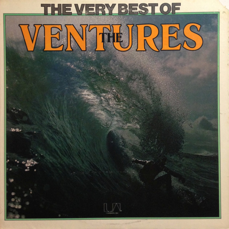  The Ventures ‎– The Very Best Of The Ventures (Zeer goede staat, hoes VG+ en vinyl VG+) Cut out right corner (Zeer goede staat, hoes VG en vinyl VG+)