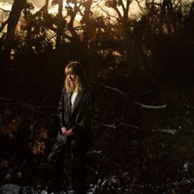 Weather Station - How is It That I Should Look At the Stars (Indie Only, Coloured Vinyl) 